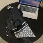 CDi - campera con capucha mitad y mitad - Imagen 3